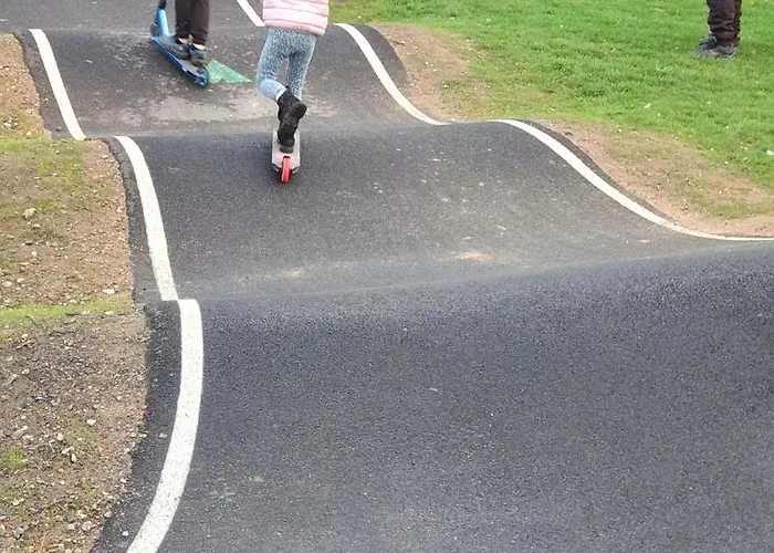 Дом отдыха Maison Avec Jardin Prive