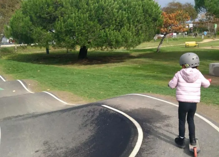 Maison Avec Jardin Prive 펜션 생 힐레르 드 리에