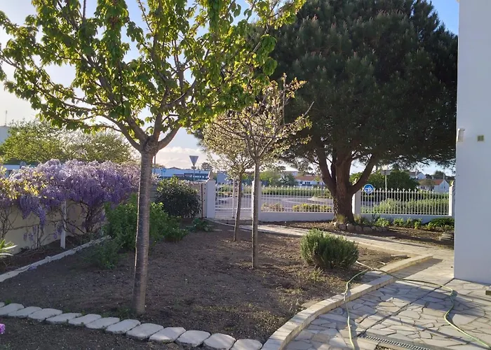 Maison Avec Jardin Prive